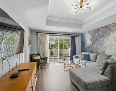 1310 Seven Eagles Court - Photo Thumbnail 16