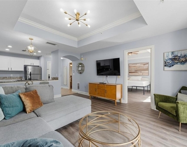 1310 Seven Eagles Court - Photo Thumbnail 13