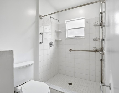 10840 Wilderness Court - Photo Thumbnail 17