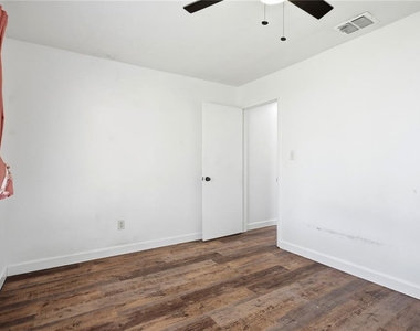 10840 Wilderness Court - Photo Thumbnail 24