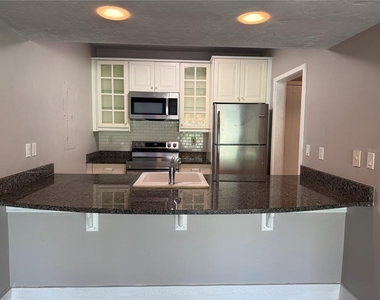 5006 Sherwood Lane - Photo Thumbnail 5