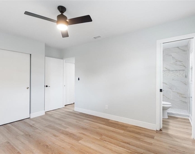 5424 14th Avenue N - Photo Thumbnail 11