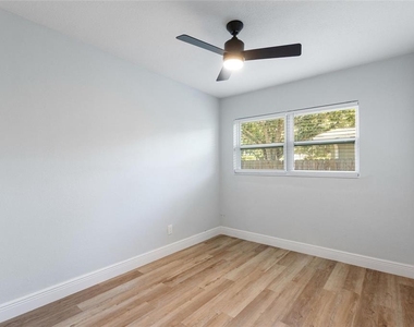 5424 14th Avenue N - Photo Thumbnail 12