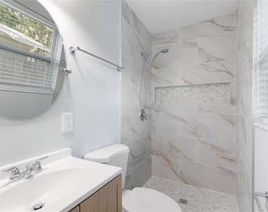 5424 14th Avenue N - Photo Thumbnail 15