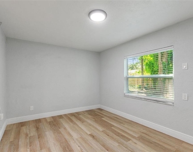 5424 14th Avenue N - Photo Thumbnail 18