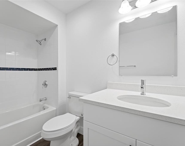 2011 Villa Sites Drive - Photo Thumbnail 34