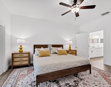 2011 Villa Sites Drive - Photo Thumbnail 59