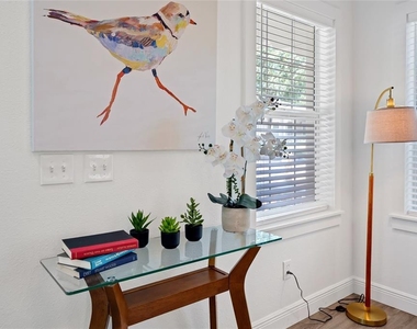 2011 Villa Sites Drive - Photo Thumbnail 21