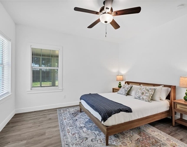 2011 Villa Sites Drive - Photo Thumbnail 57