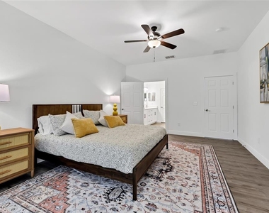 2011 Villa Sites Drive - Photo Thumbnail 26