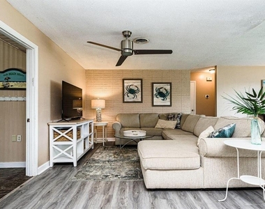 117 Ocean Grove Drive - Photo Thumbnail 6