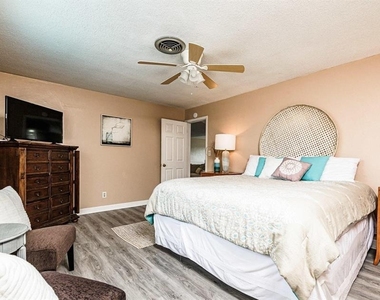 117 Ocean Grove Drive - Photo Thumbnail 11
