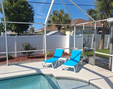 117 Ocean Grove Drive - Photo Thumbnail 2