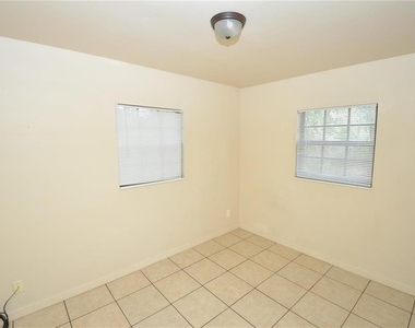 1625 Pineberry Street - Photo Thumbnail 12