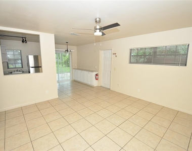 1625 Pineberry Street - Photo Thumbnail 5