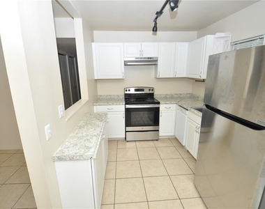 1625 Pineberry Street - Photo Thumbnail 9