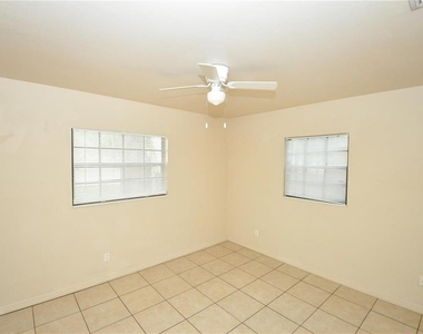 1625 Pineberry Street - Photo Thumbnail 14