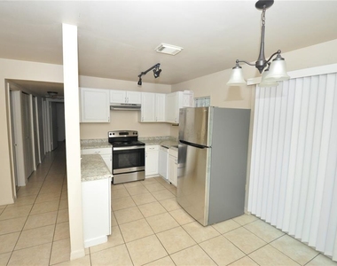 1625 Pineberry Street - Photo Thumbnail 10
