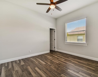 5054 Siesta Place - Photo Thumbnail 24