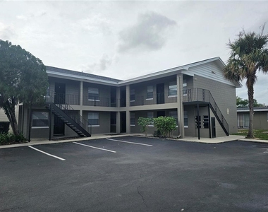 131 Avenue B Ne - Photo Thumbnail 1