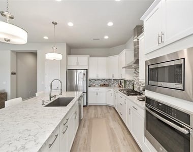 11895 Sw 33rd Lane - Photo Thumbnail 18