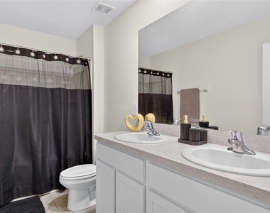 1230 Nw 248th Drive - Photo Thumbnail 25
