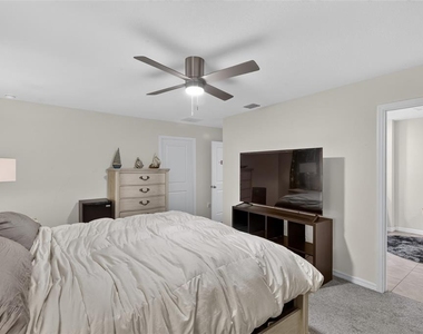1230 Nw 248th Drive - Photo Thumbnail 18