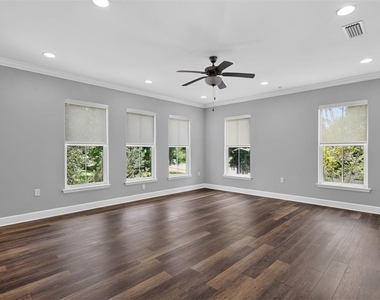 2839 Sw 87 Drive - Photo Thumbnail 8