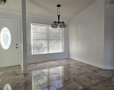 15044 Margaux Drive - Photo Thumbnail 5