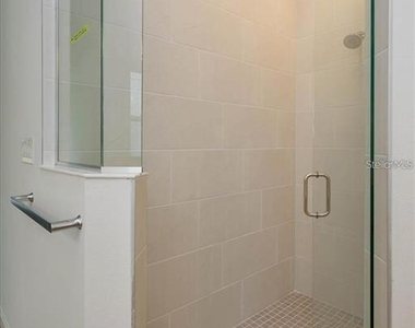 571 Via Bella Ct. - Photo Thumbnail 10