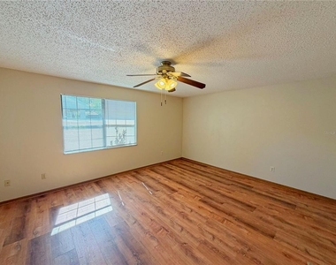 58 Westmoreland Drive - Photo Thumbnail 6
