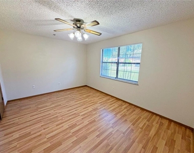 58 Westmoreland Drive - Photo Thumbnail 11