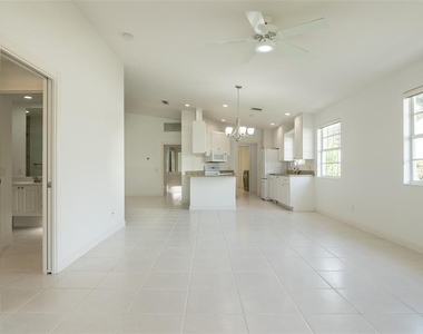 8876 Estepona Court - Photo Thumbnail 27