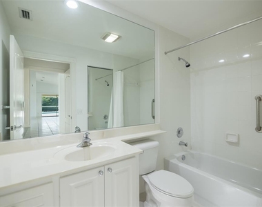 8876 Estepona Court - Photo Thumbnail 54