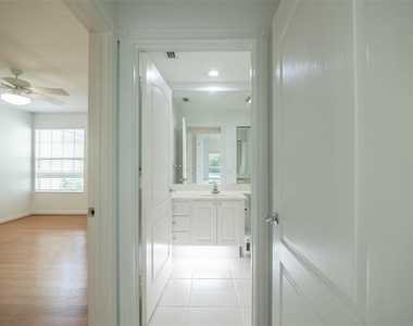 8876 Estepona Court - Photo Thumbnail 52
