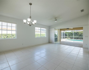 8876 Estepona Court - Photo Thumbnail 23