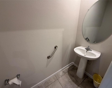 4724 Old Blush Street - Photo Thumbnail 9