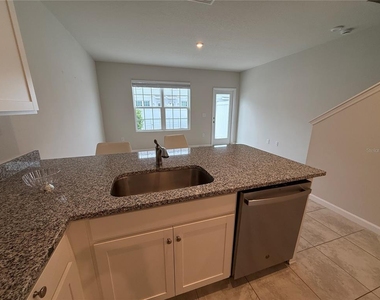 4724 Old Blush Street - Photo Thumbnail 6
