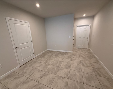 4724 Old Blush Street - Photo Thumbnail 8