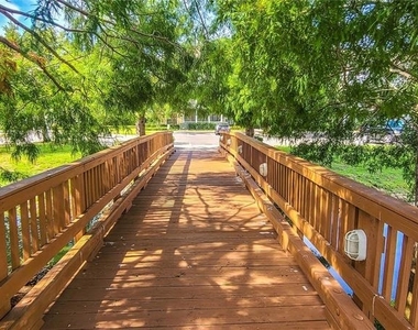 4802 51st Street W - Photo Thumbnail 25