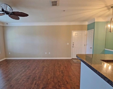4802 51st Street W - Photo Thumbnail 5