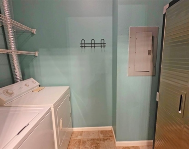 4802 51st Street W - Photo Thumbnail 12