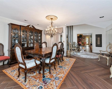 6976 Country Lakes Circle - Photo Thumbnail 29
