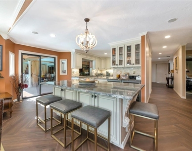 6976 Country Lakes Circle - Photo Thumbnail 6