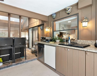 6976 Country Lakes Circle - Photo Thumbnail 38