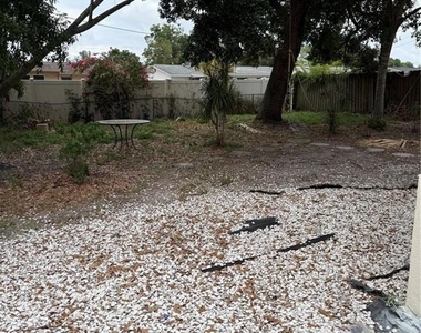 3543 Bali Drive - Photo Thumbnail 9