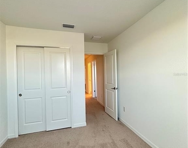 5745 Haven Terrace - Photo Thumbnail 16