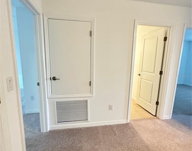 5745 Haven Terrace - Photo Thumbnail 7