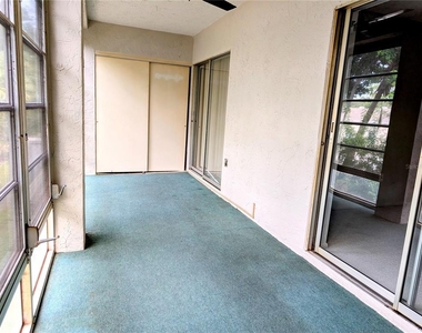 3570 Lake Bayshore Drive - Photo Thumbnail 22