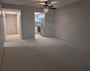 3570 Lake Bayshore Drive - Photo Thumbnail 7